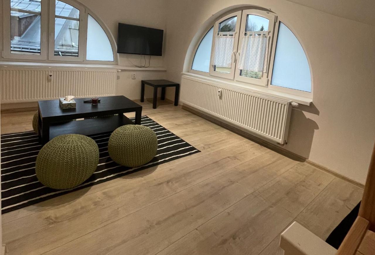 Pension Vlevo Dole - No 6 Rokytnice nad Jizerou Buitenkant foto